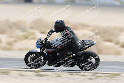 media/May-05-2025-Moto Forza (Mon) [[3c1838c5e5]]/2-B Group/Session 3 (Panning Test Turn 14 Inside)/